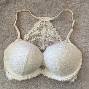 32DD Front-close Lace-back Bra